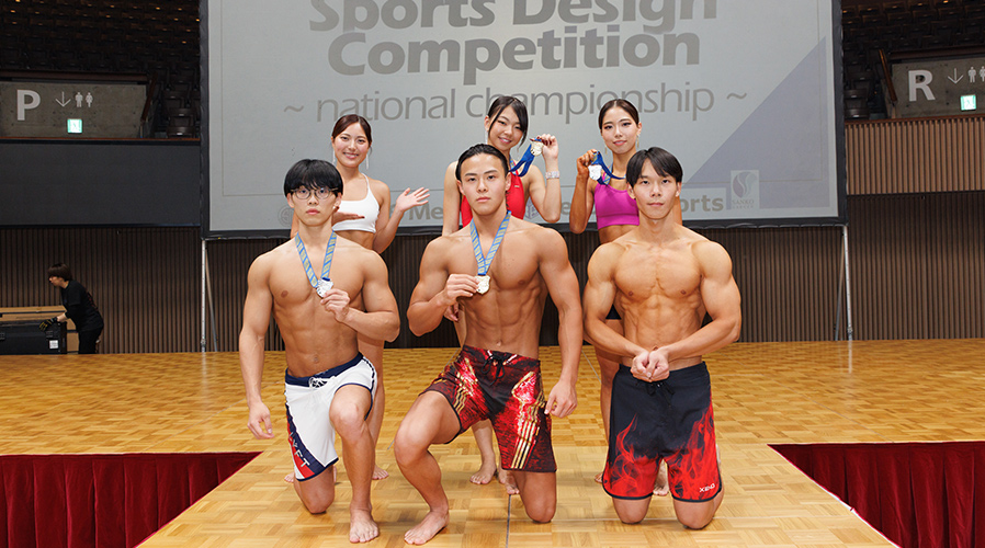 大阪リゾート&スポーツ専門学校 スポーツデザインコンペティション ボディメイクコンテスト大阪学校内予選大会当日の表彰風景③